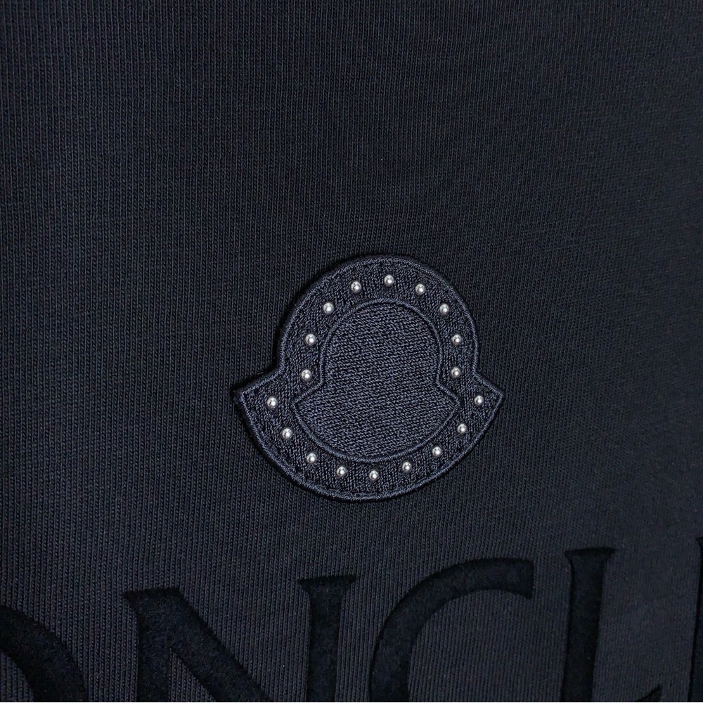 Moncler Flocked Studded Logo T-Shirt (Sz L) Short Sleeve Crewneck Tee Black - Picture 8 of 16